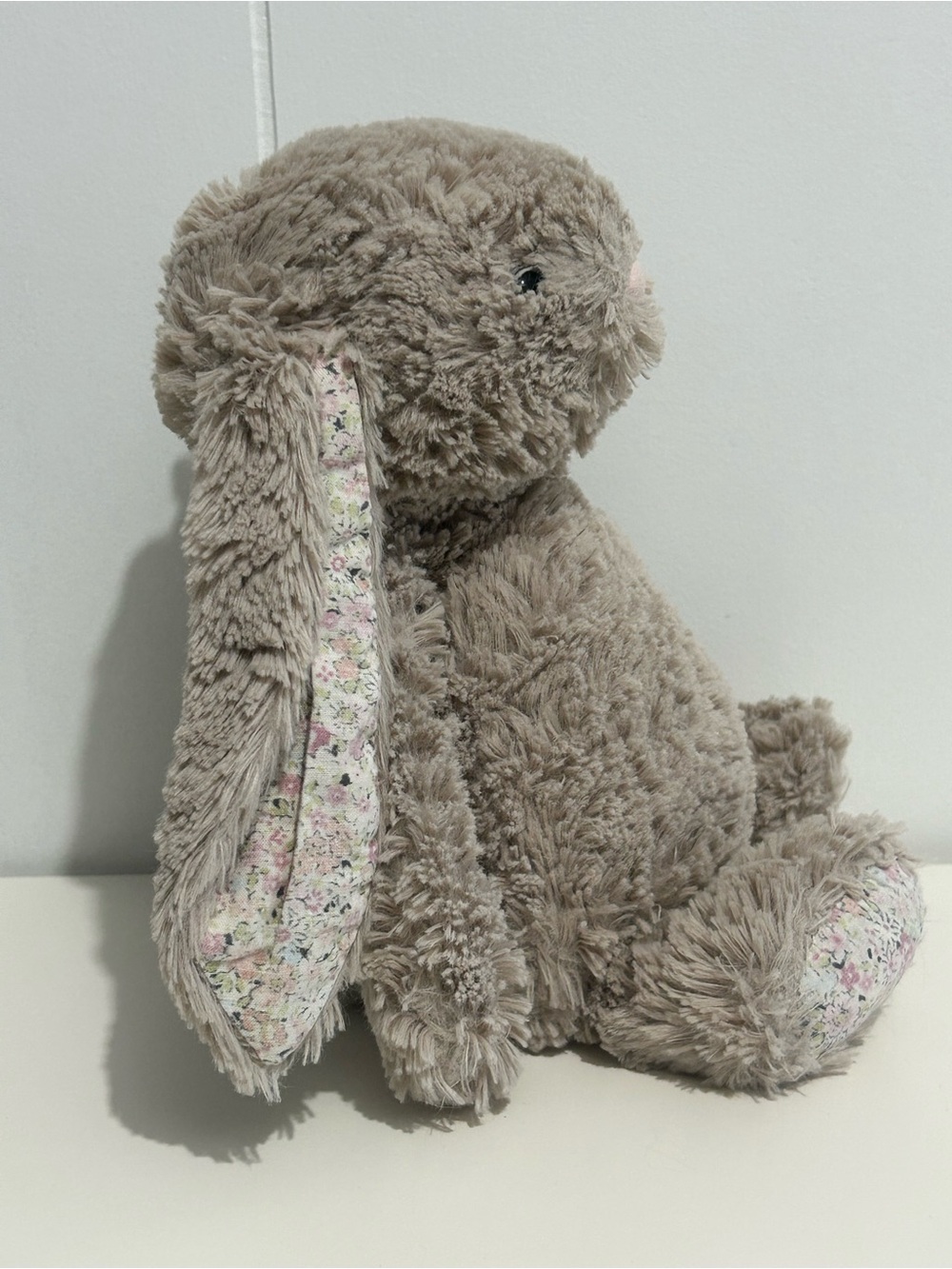 JELLYCAT Bashful Bea Beige Blossom Bunny Rare Retired Plush Toy Stuffed Animal - Picture 5 of 8